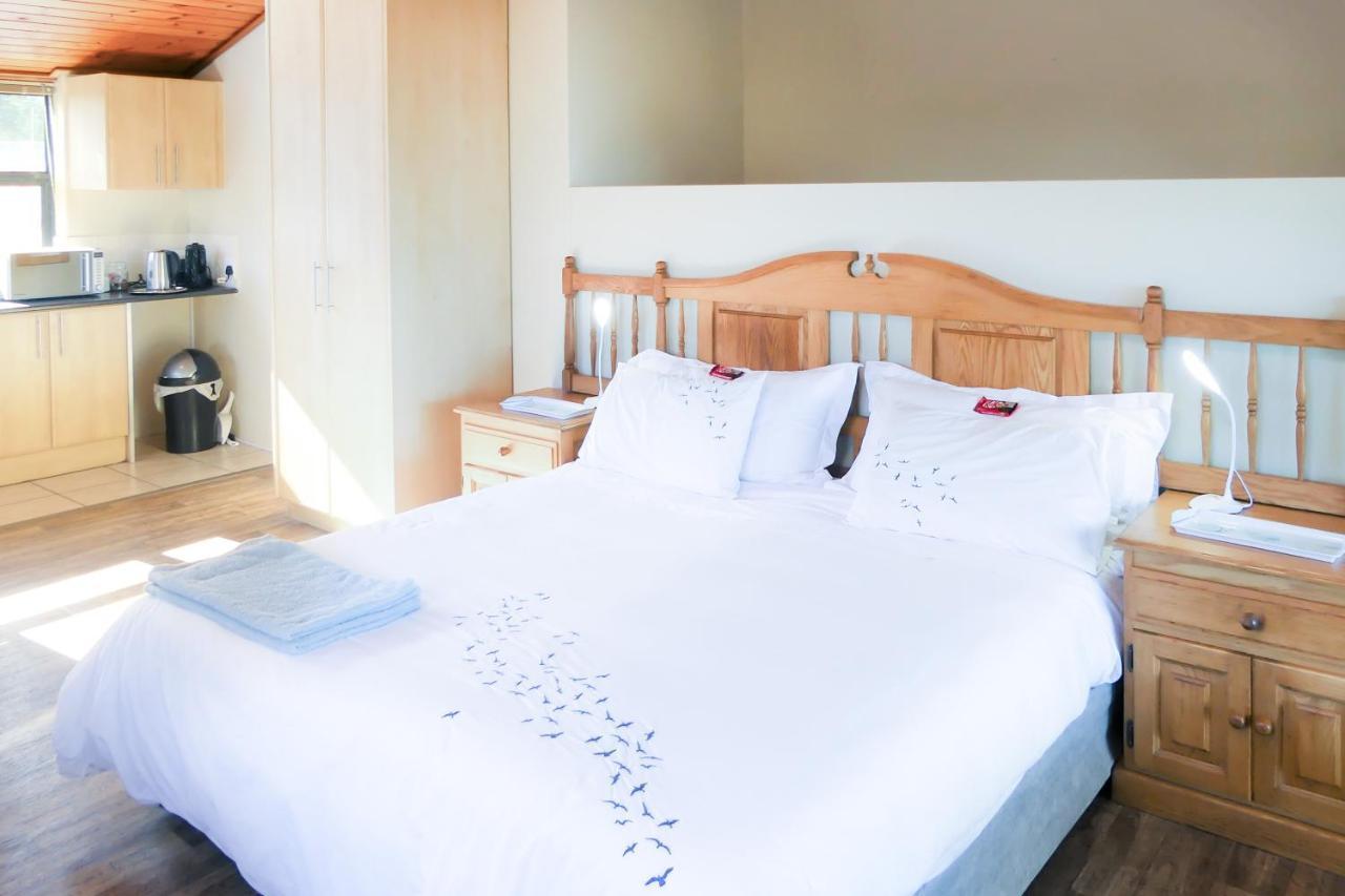 Shalom Self Catering Hotel Kleinmond Luaran gambar