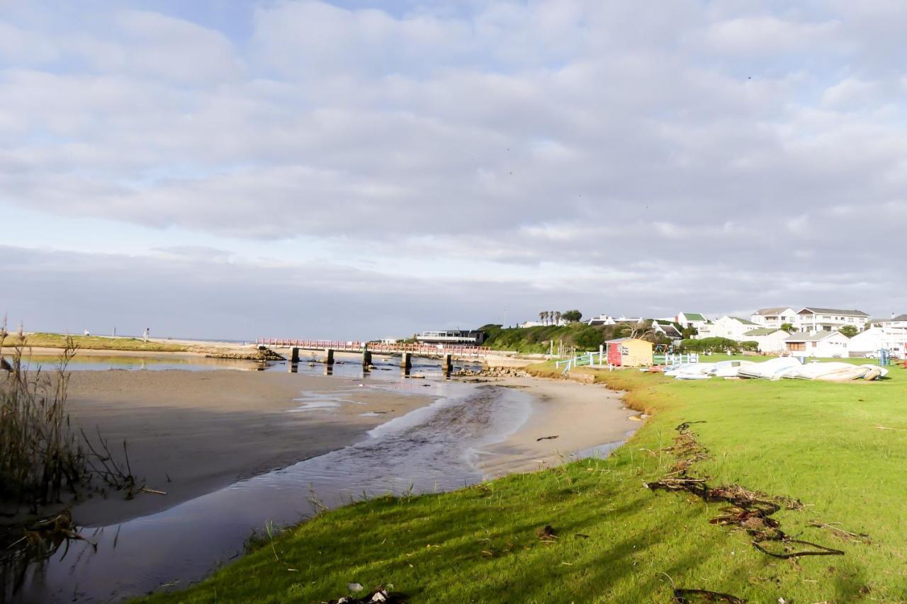 Shalom Self Catering Hotel Kleinmond Luaran gambar